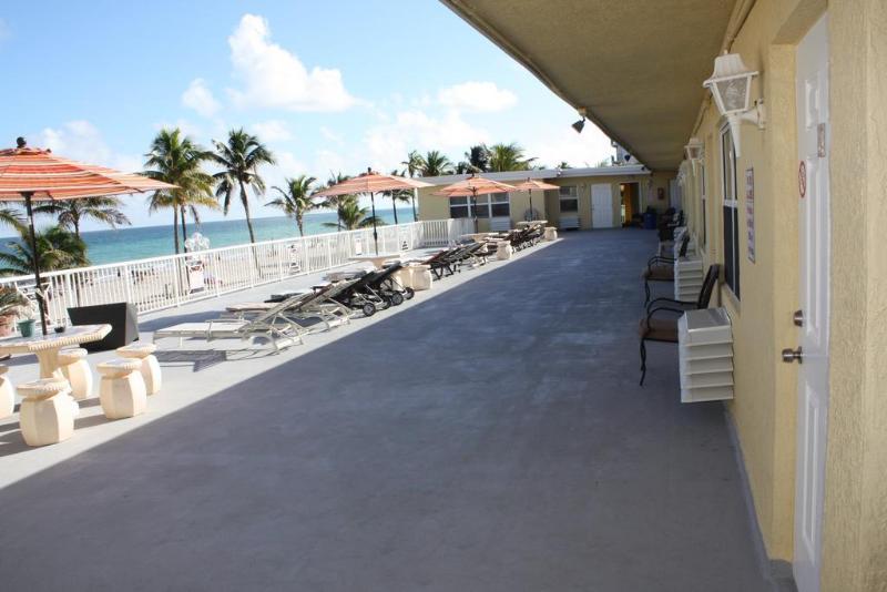 La Terrace Oceanfront Hotel Hollywood Exterior photo
